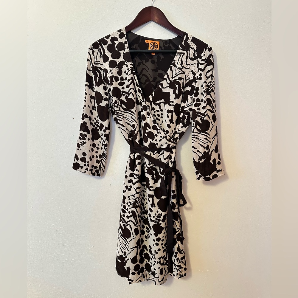 Tory Burch Women’s Size 4 Brown and White 100% Silk Wrap Dress